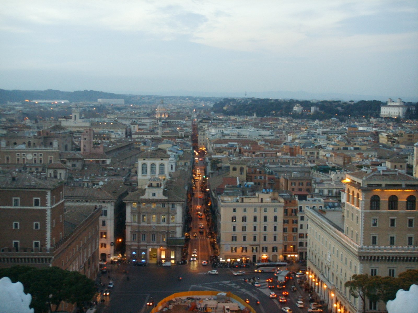 La Via del Corso, près de notre hôtel à Rome 9 Hotel Cesari